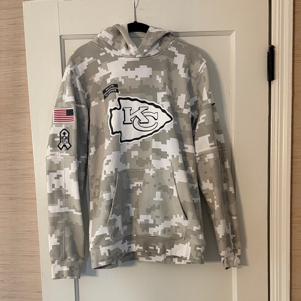 Nike Chiefs Gray Camo youth Hoodie